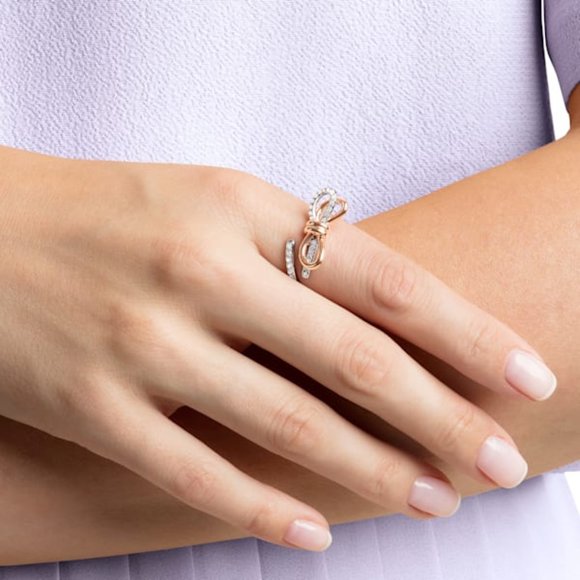 NWT SWAROVSKI Rose Gold Rhodium Plated Lifelong Bow Ring  Size 50 (Size 5) - Picture 2 of 9